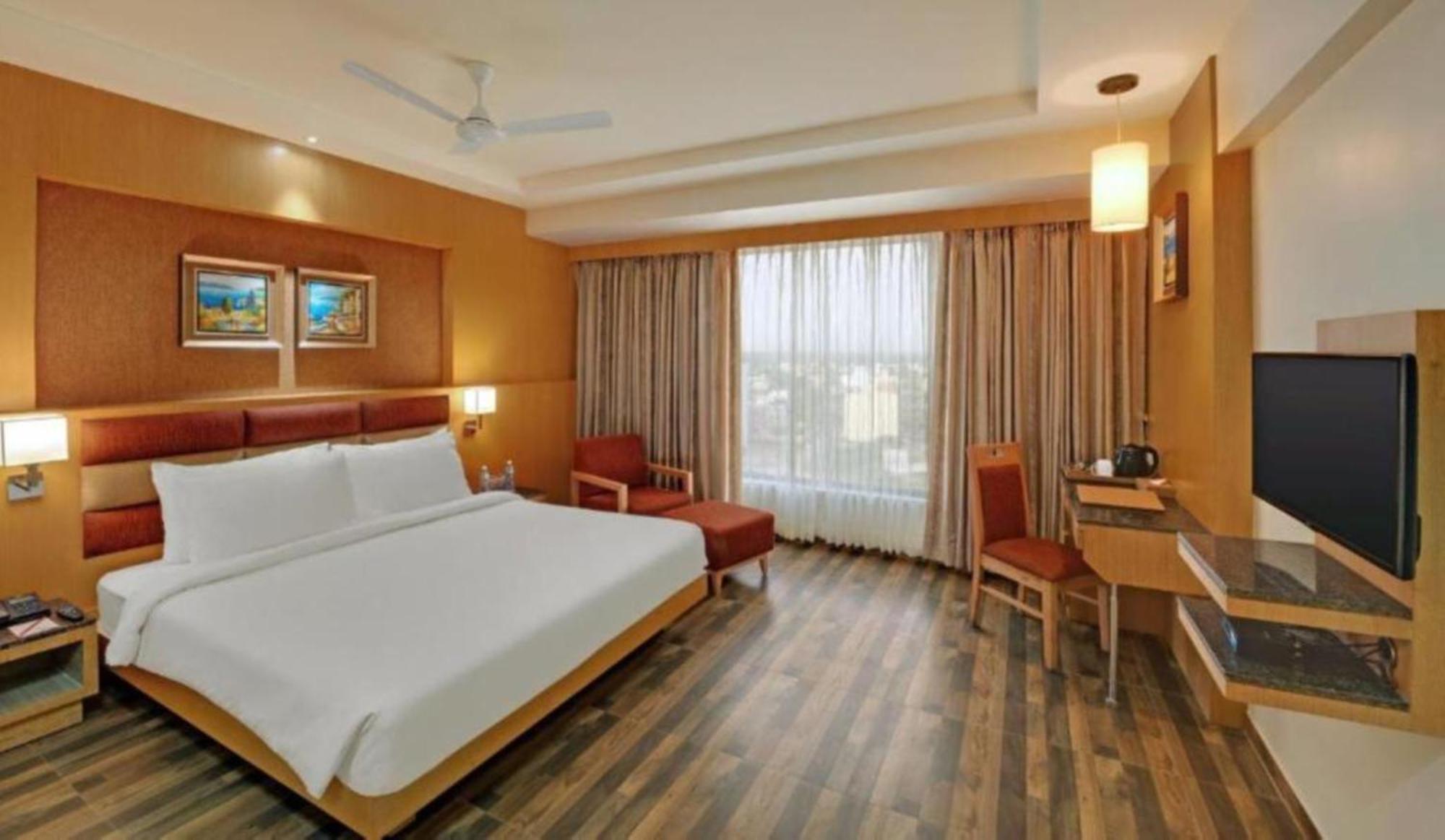 Hotel Seven Inn Near Delhi Airport New Delhi Extérieur photo